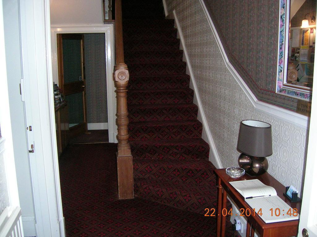 Achnacarry Guest House เพิร์ท ภายนอก รูปภาพ